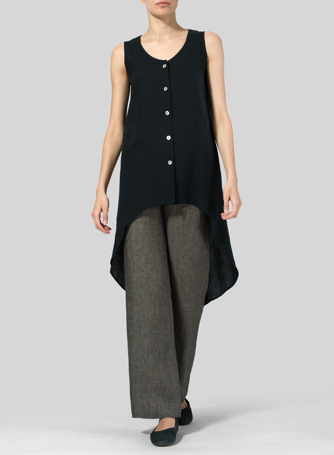 BLACK LINEN ASYMMETRICAL HEM TAIL TOP