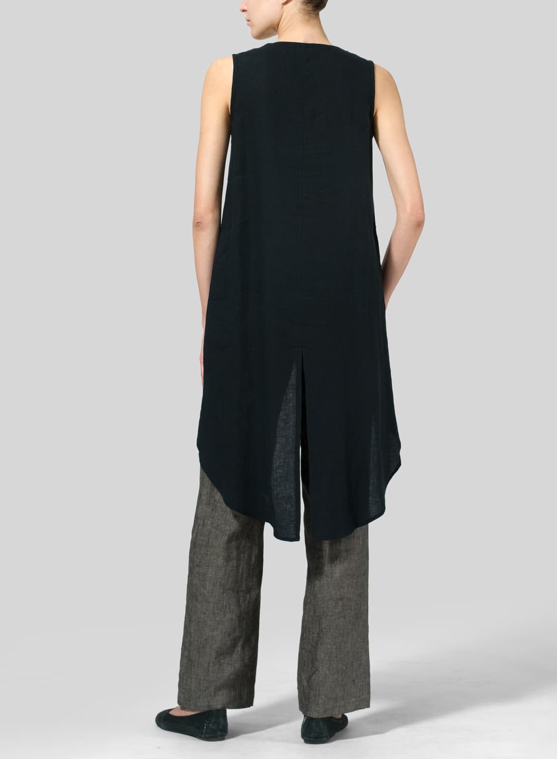 BLACK LINEN ASYMMETRICAL HEM TAIL TOP