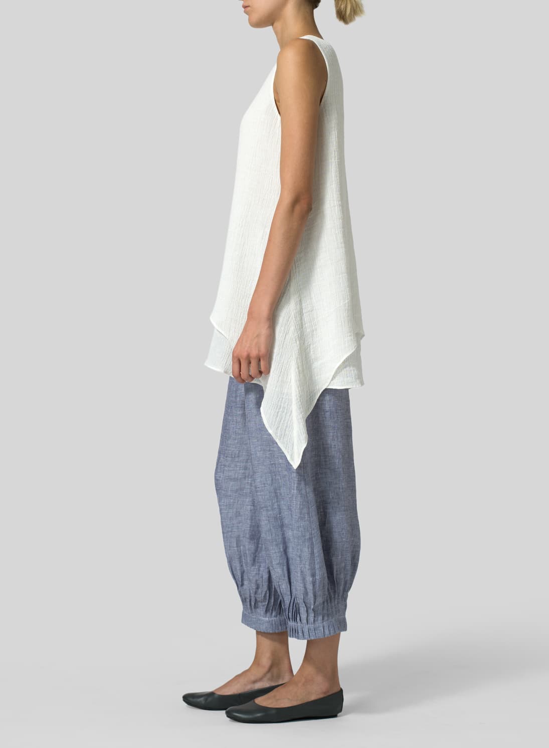 IVORY WHITE LINEN CRINKLE GAUZE SLEEVELESS LAYERED TOP