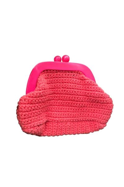 Roselle Frame Clutch