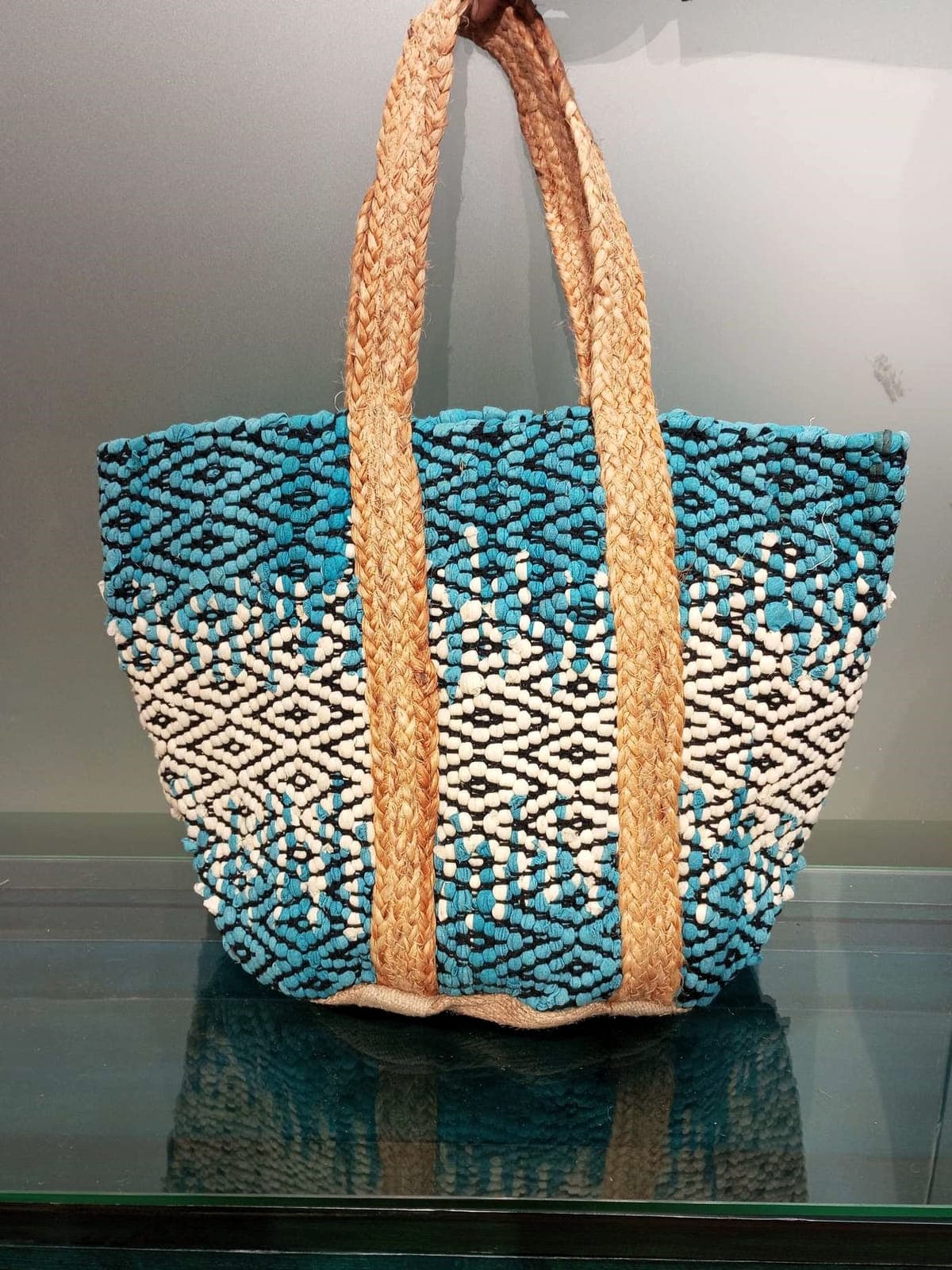 Ocean Mosaic Artisan Shopper