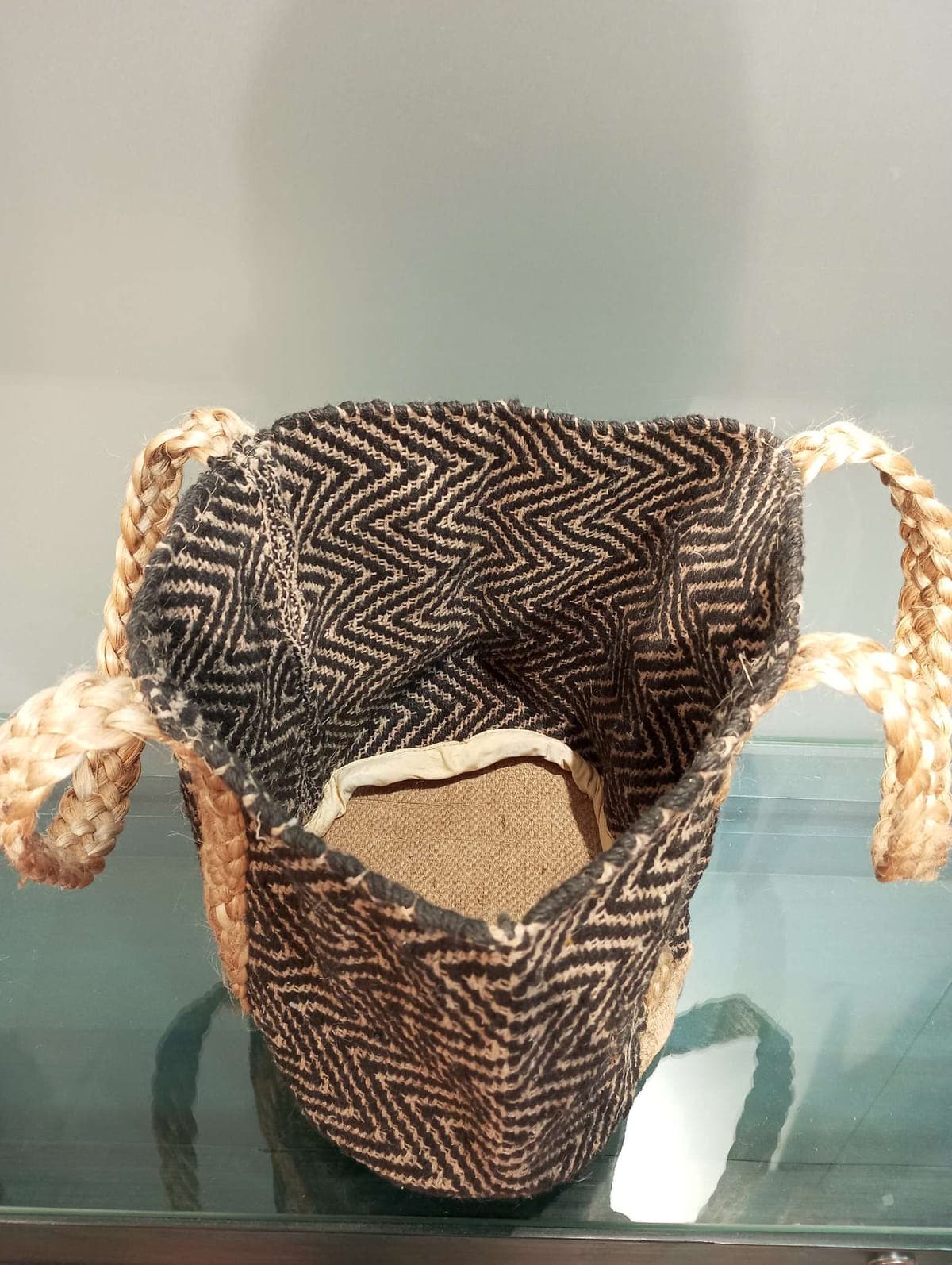 Zigzag Black Natural Beach Bag