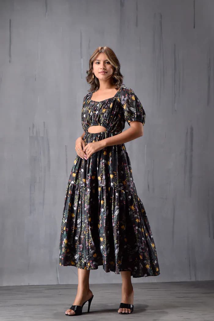 Front Waist Cut Out Flary Dress