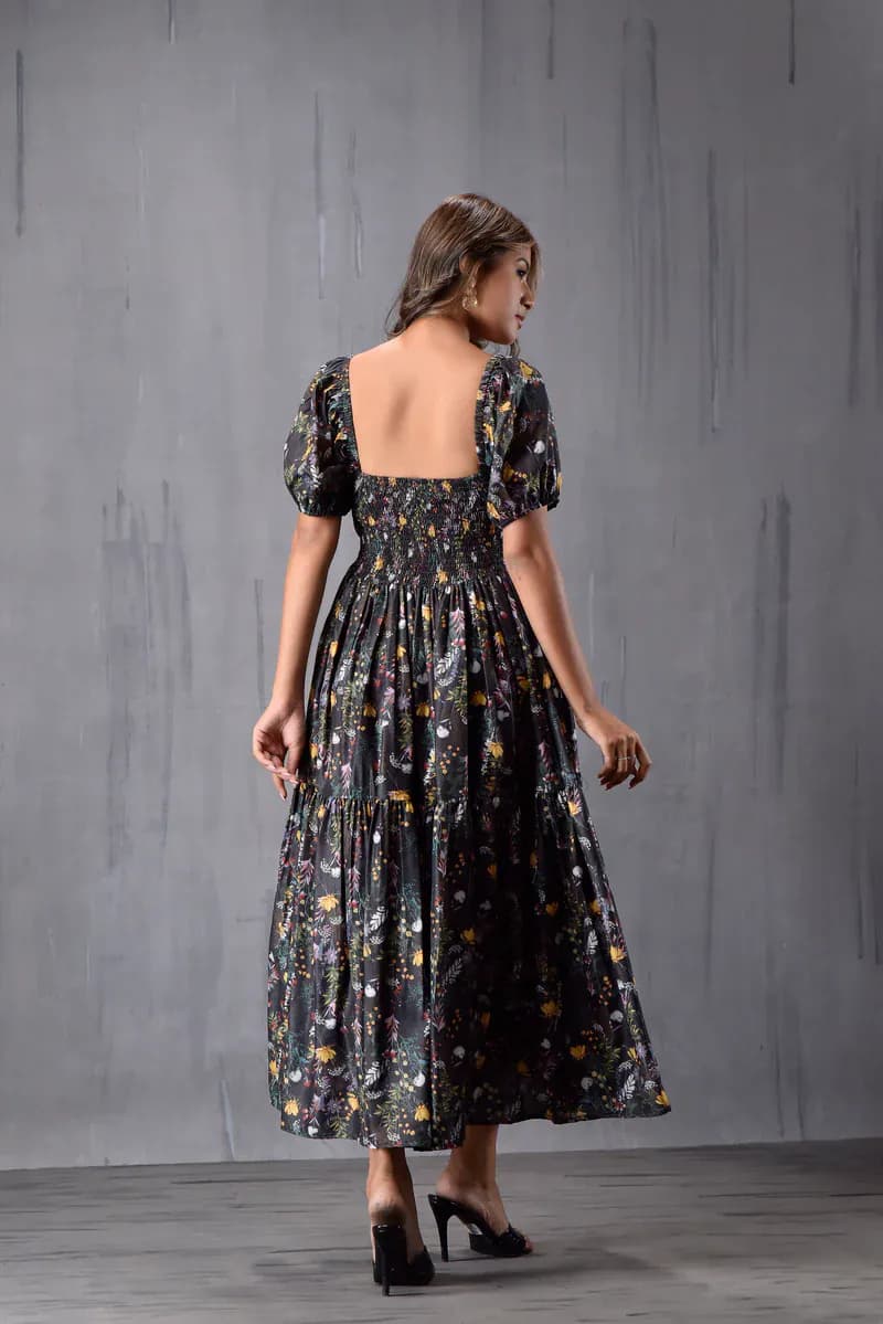 Front Waist Cut Out Flary Dress