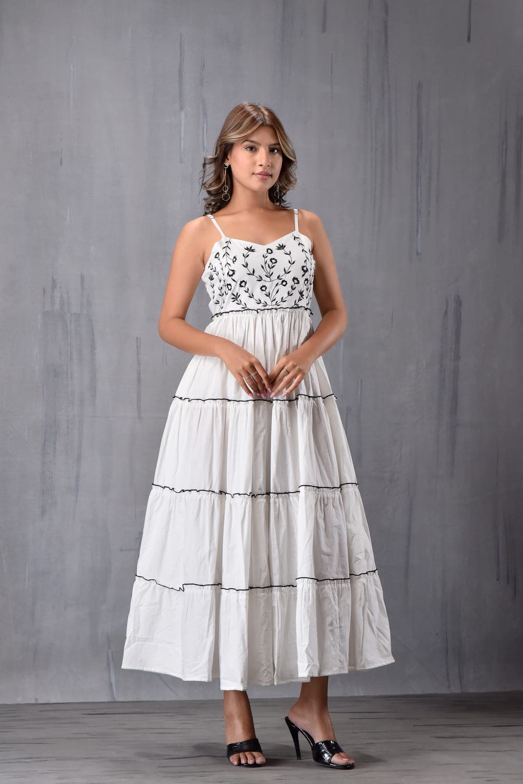 Maxi Dress in White and Black