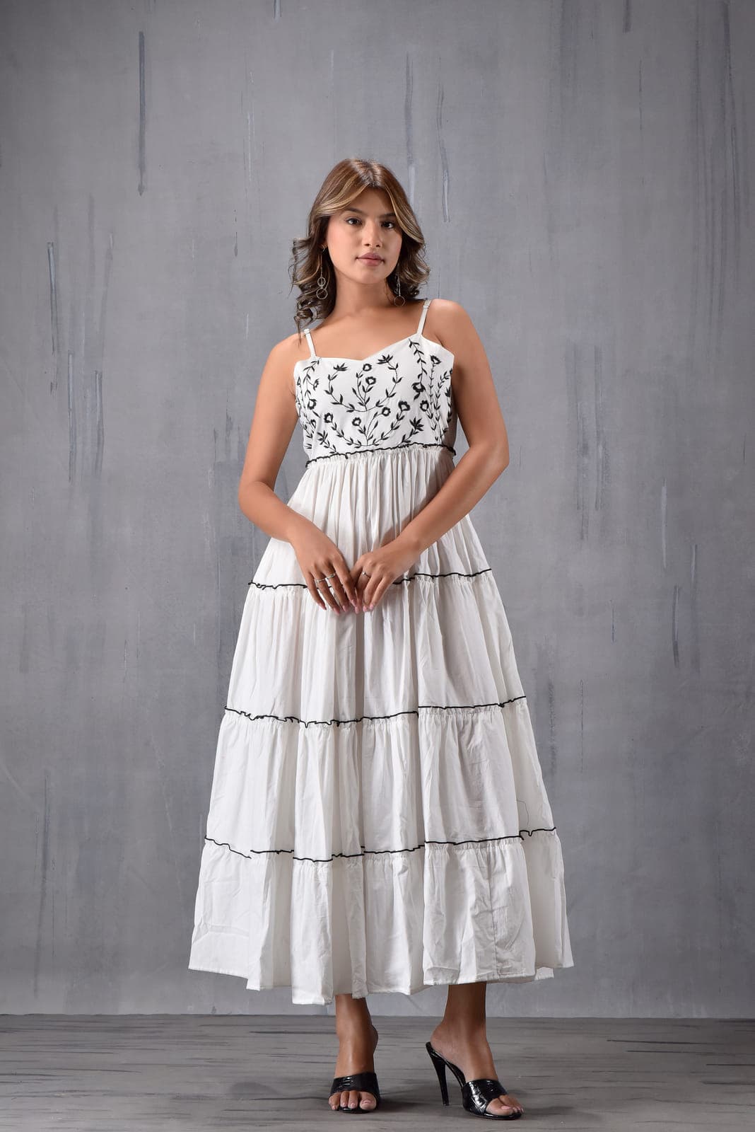 Maxi Dress in White and Black