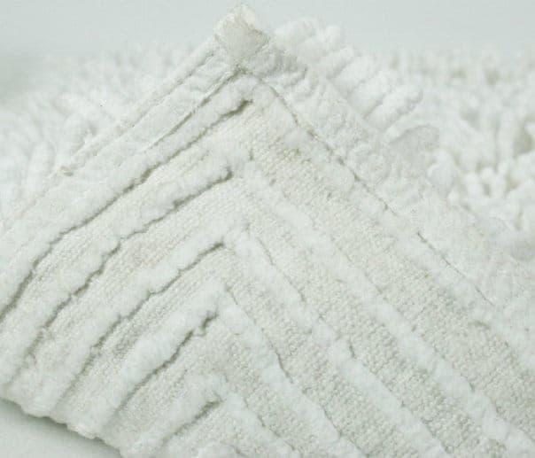 White Chenille Bath Mat 