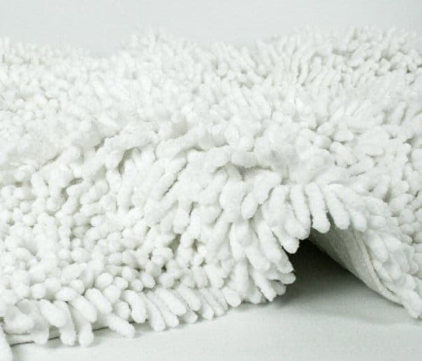 White Chenille Bath Mat 