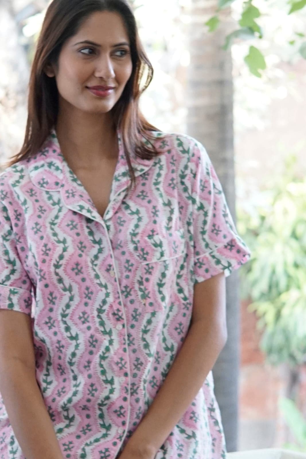 Pretty 'Flora' set pink, green and white trellis like floral print