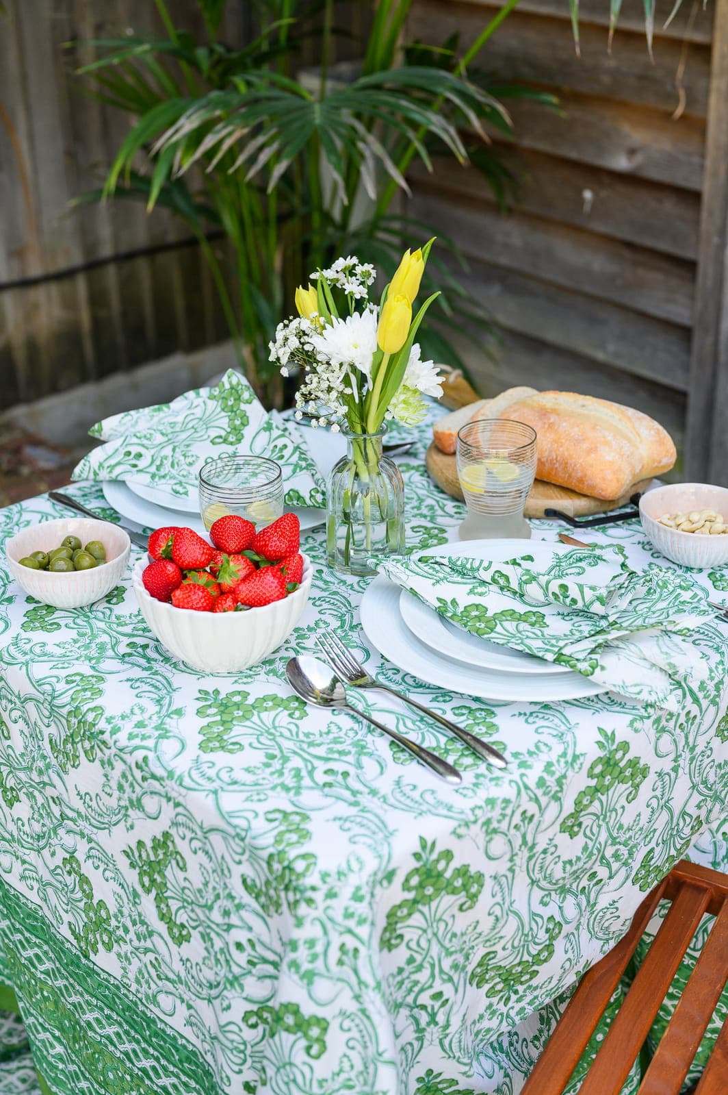 JASMINE TABLECLOTH