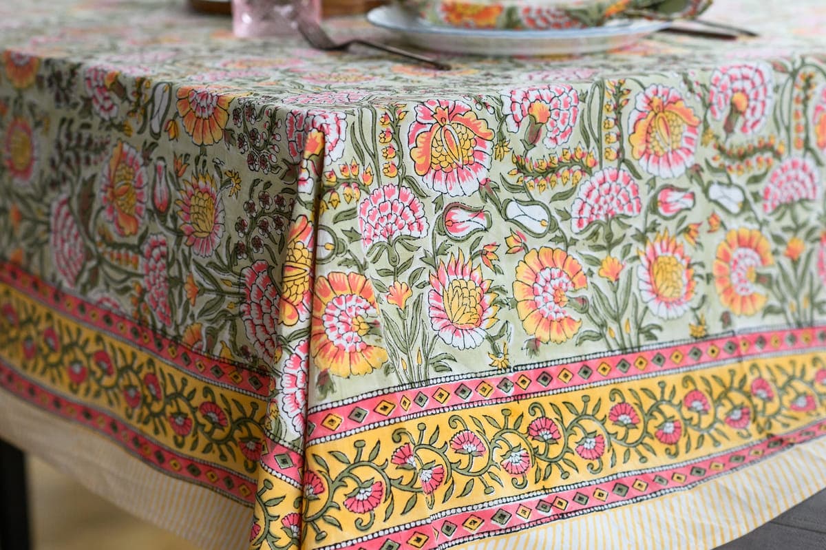 NARANGI TABLECLOTH