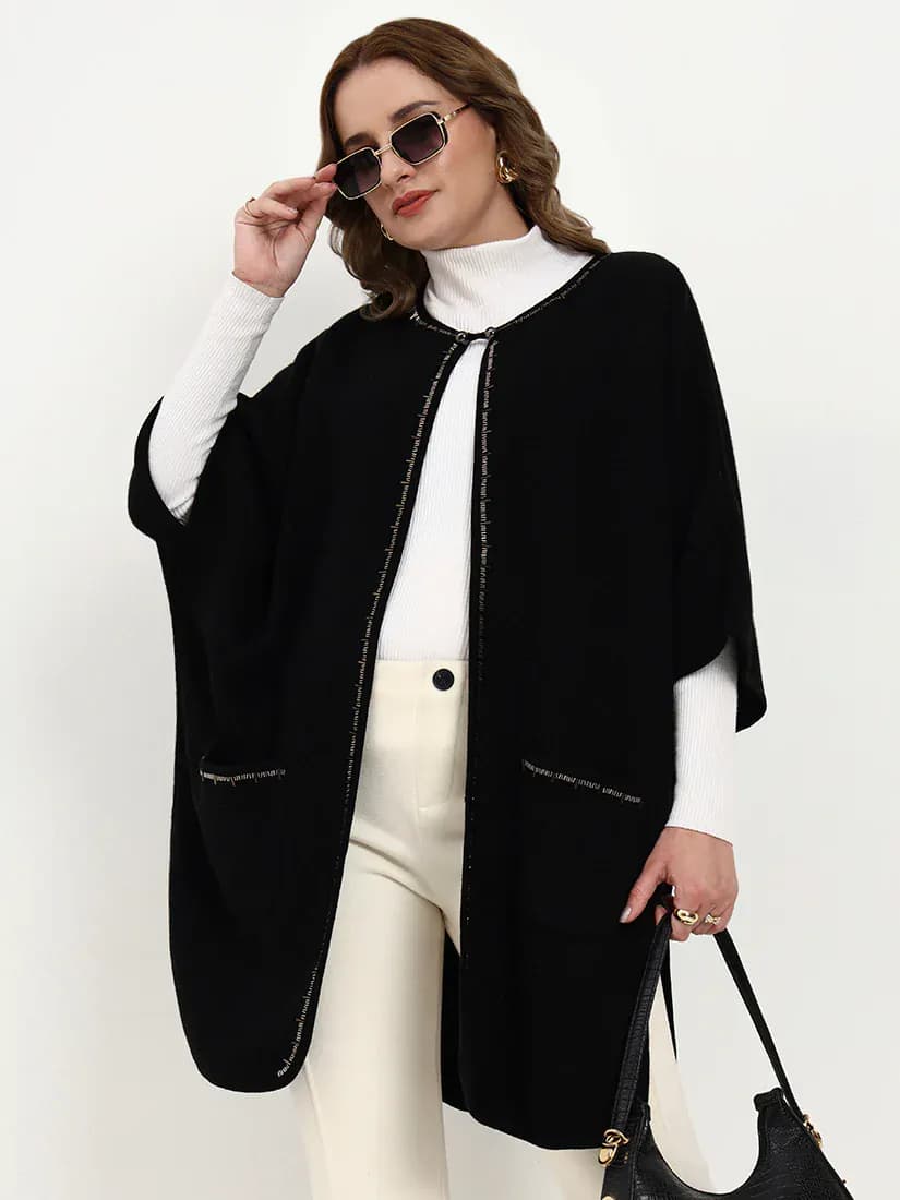 Noir Crest Cape