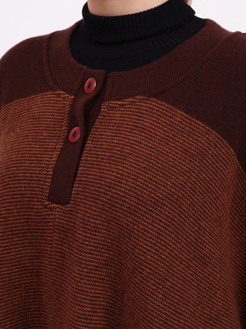 Chestnut Crest Poncho