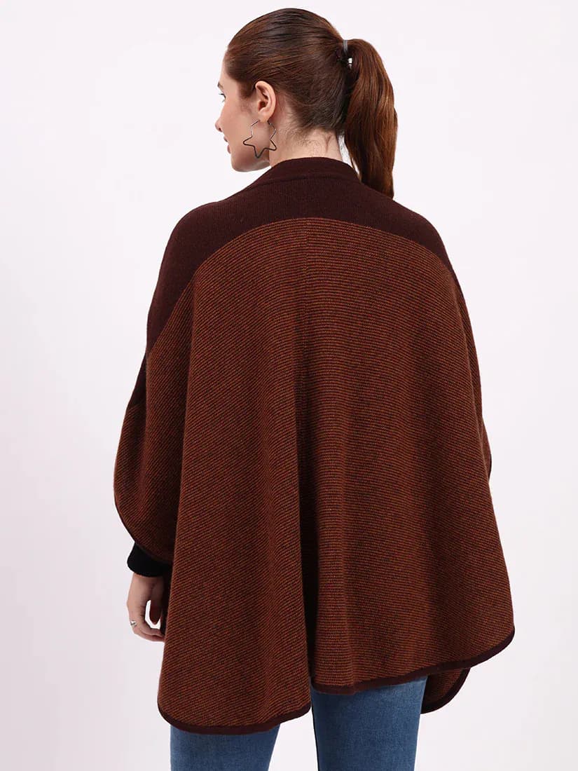 Chestnut Crest Poncho