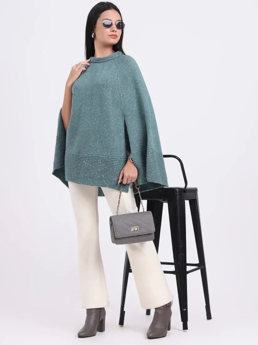  Evergreen Glow Poncho
