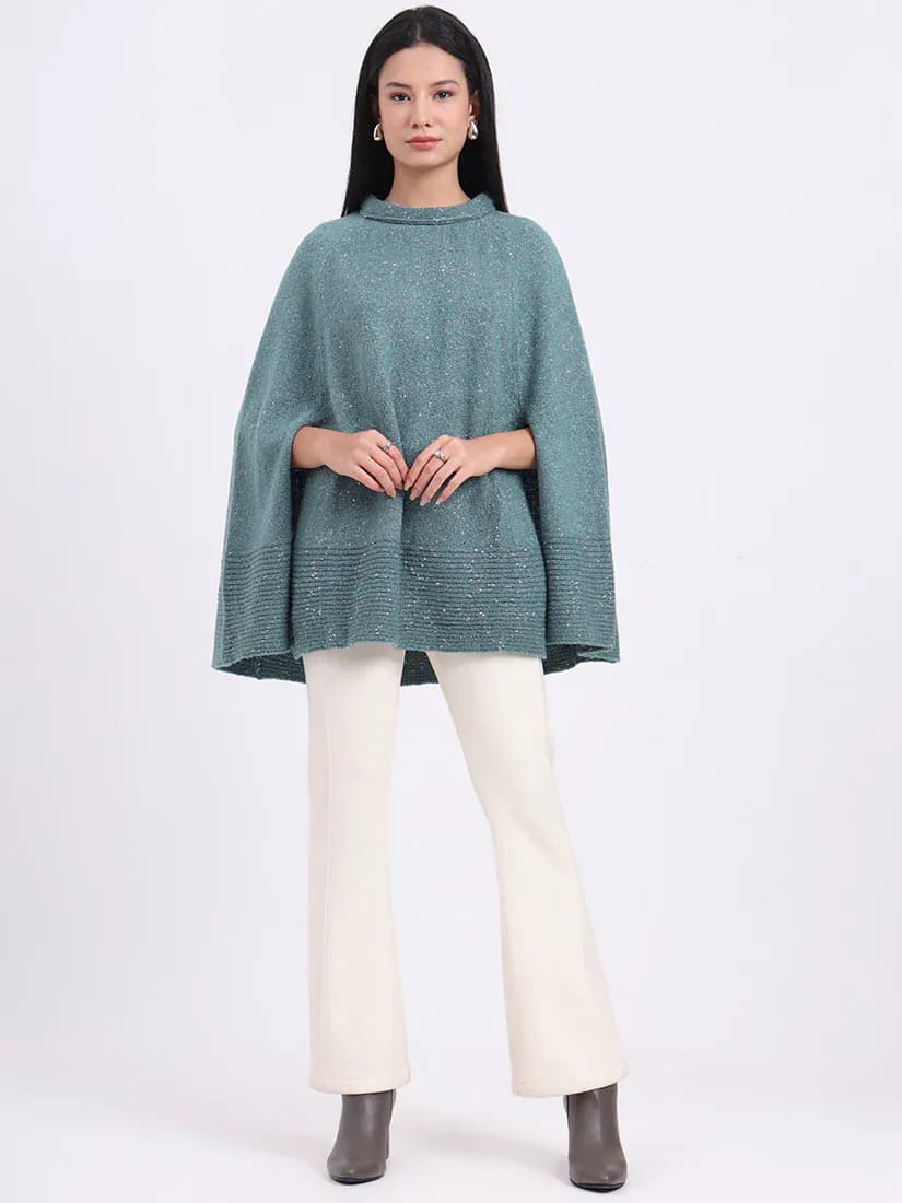  Evergreen Glow Poncho