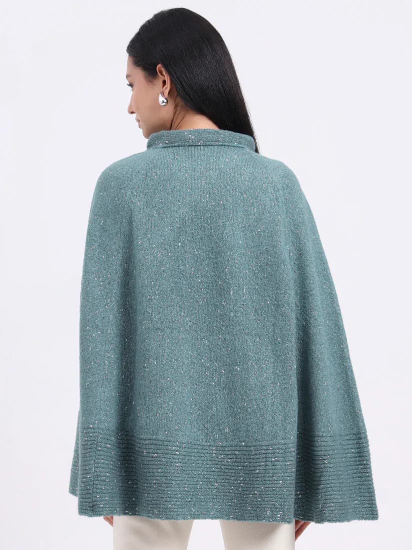  Evergreen Glow Poncho