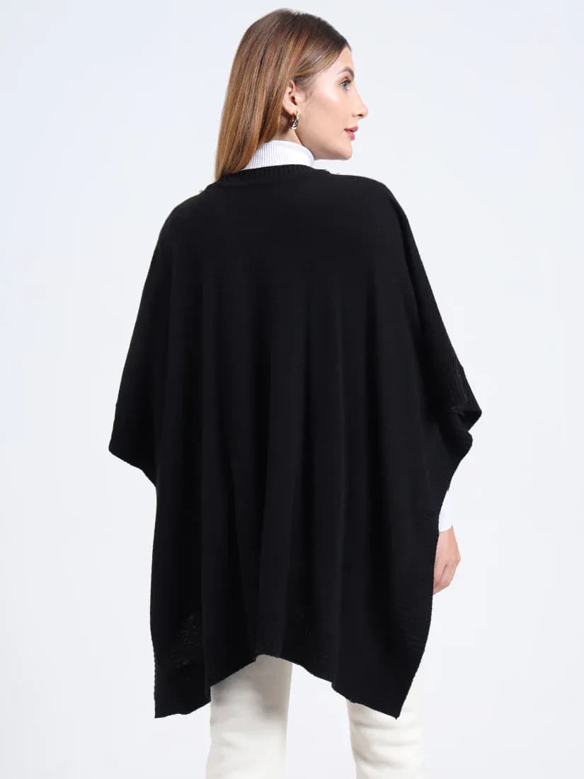 Noir Éclat Poncho