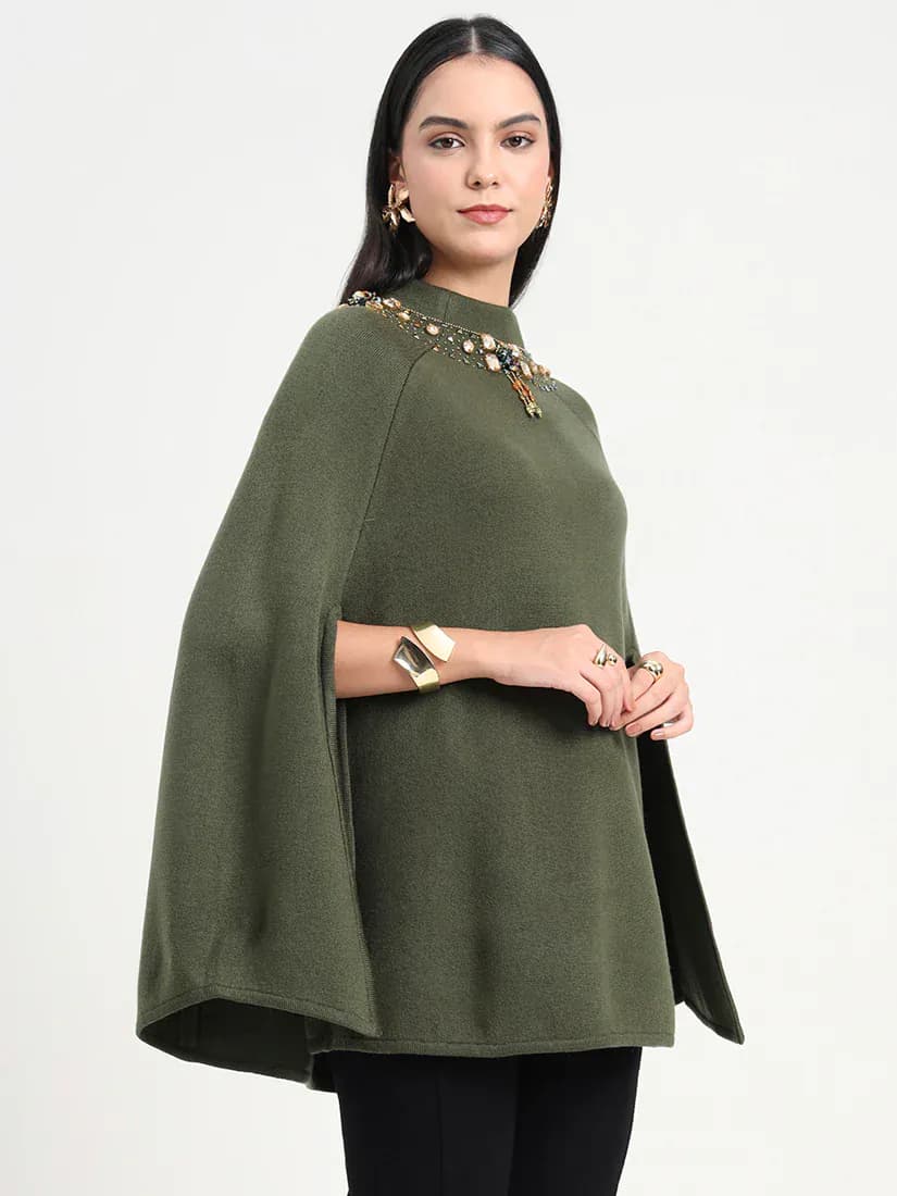  Noir Éternelle Cloak