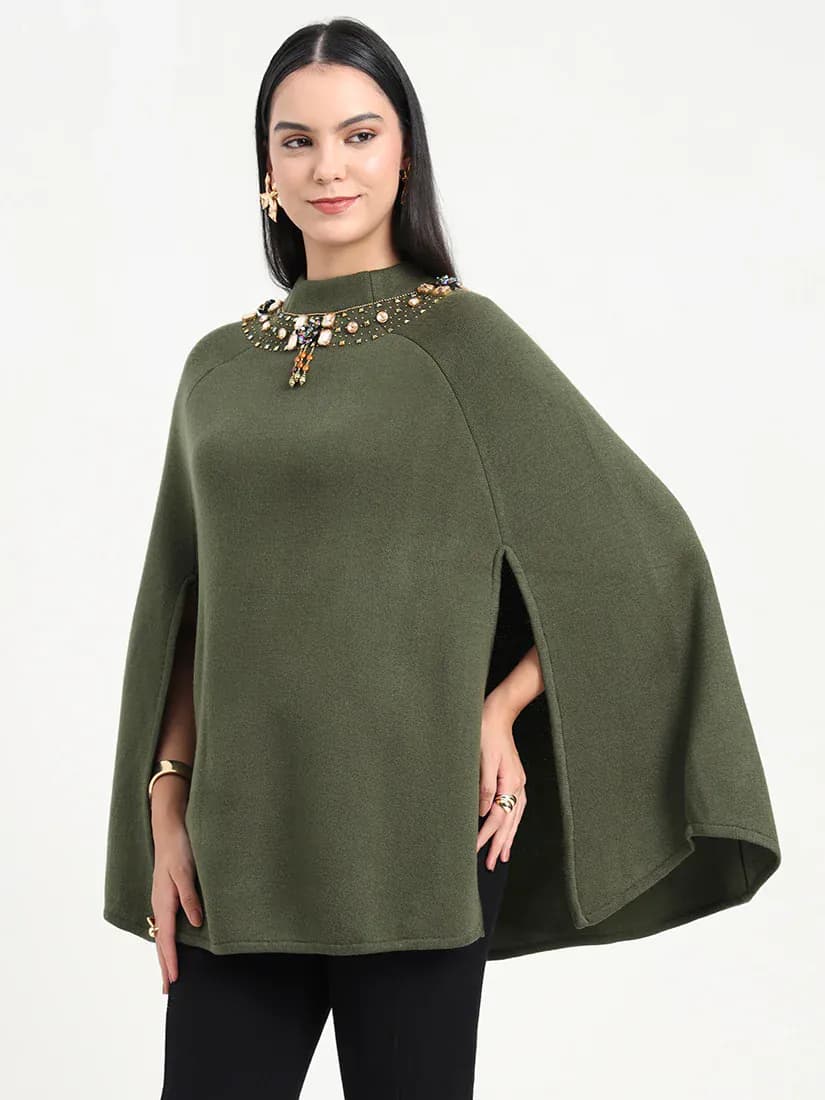  Noir Éternelle Cloak
