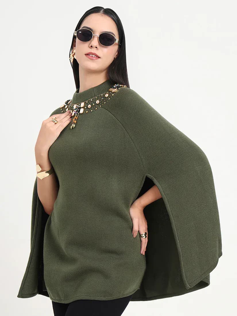  Noir Éternelle Cloak
