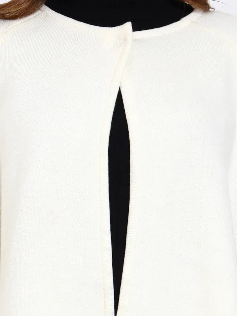  Ivory Crest Poncho