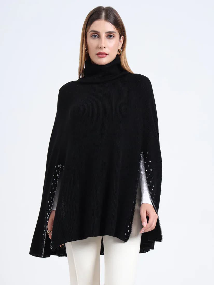 Noir Grace Poncho