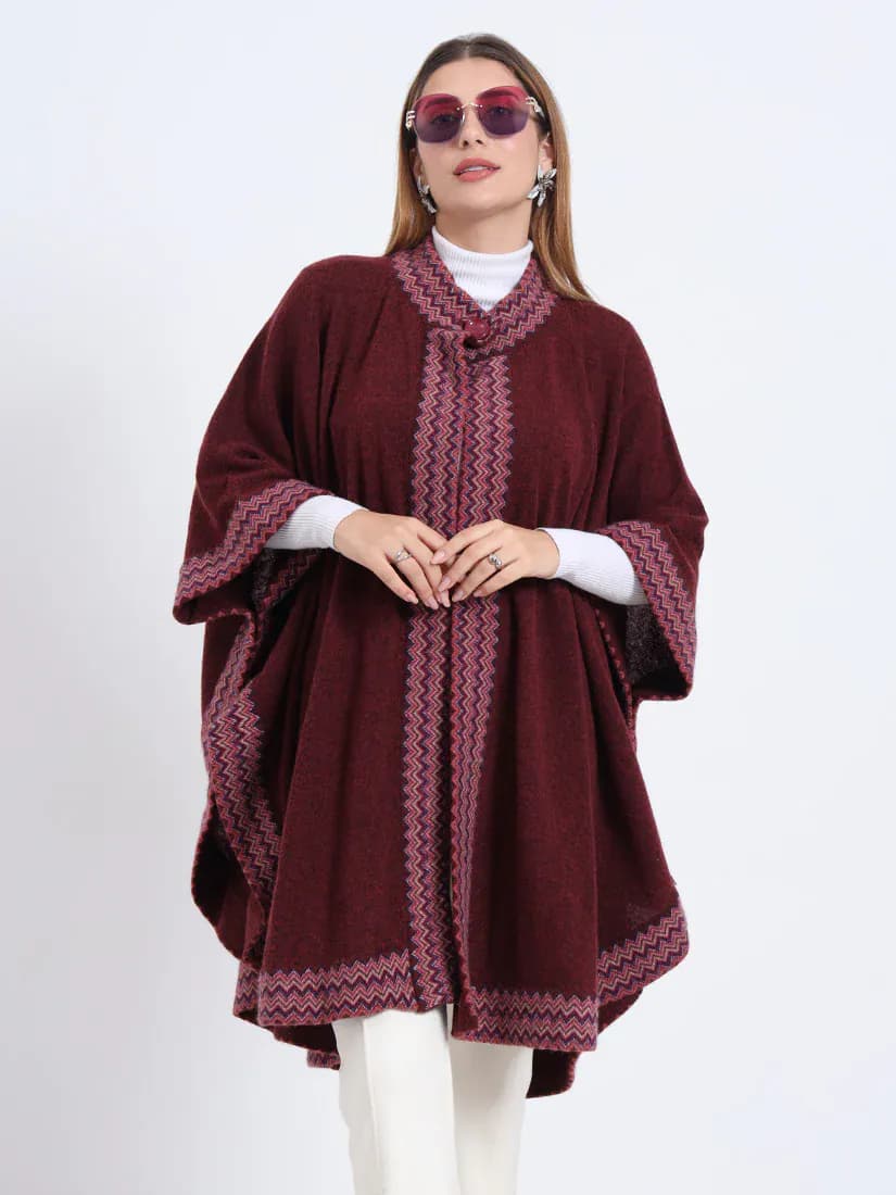 Crimson Border Cape