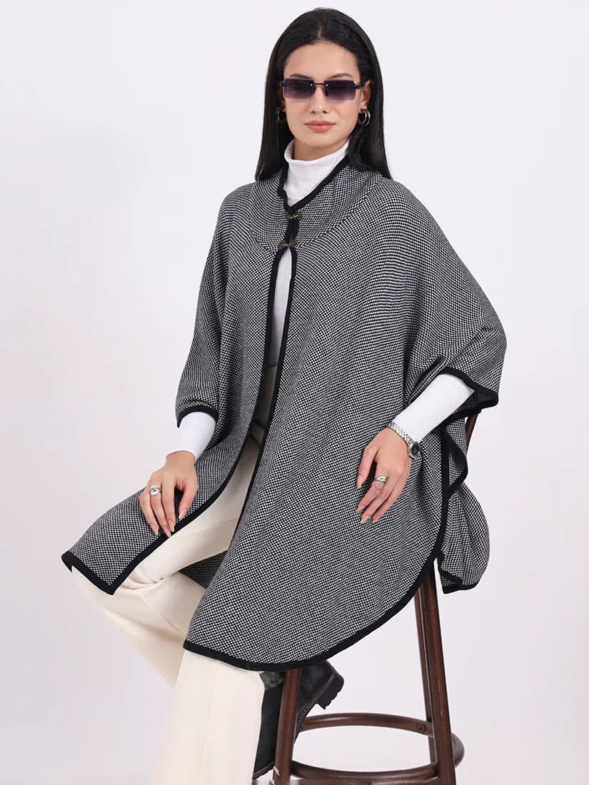  Obsidian Weave Cape