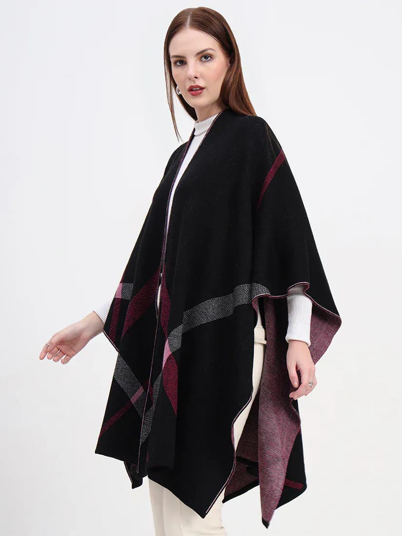 Noir Eclipse Cape