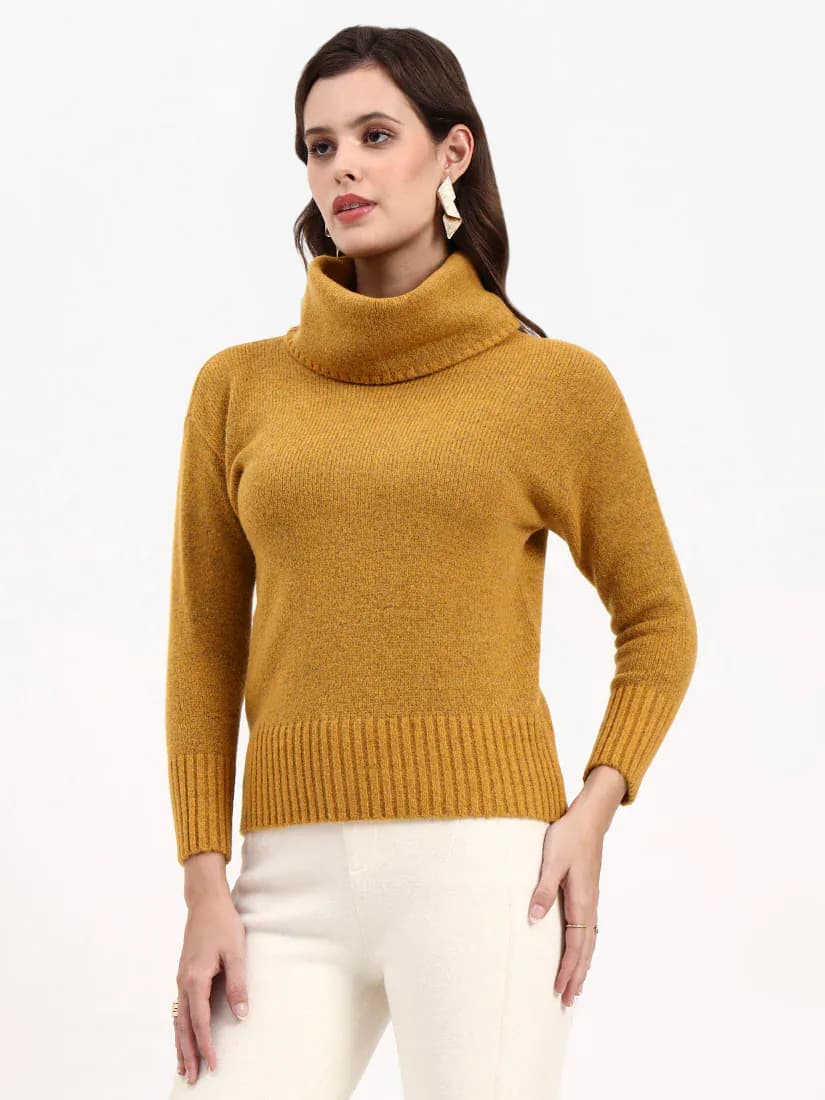 Amber Mustard Pullover