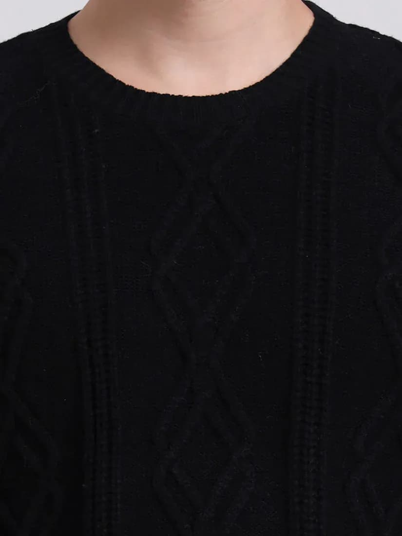  Noir Vale Pullover