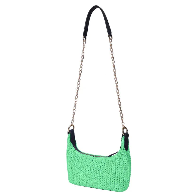 Raffia Chic Crossbody: Stylish & Versatile in Single Color