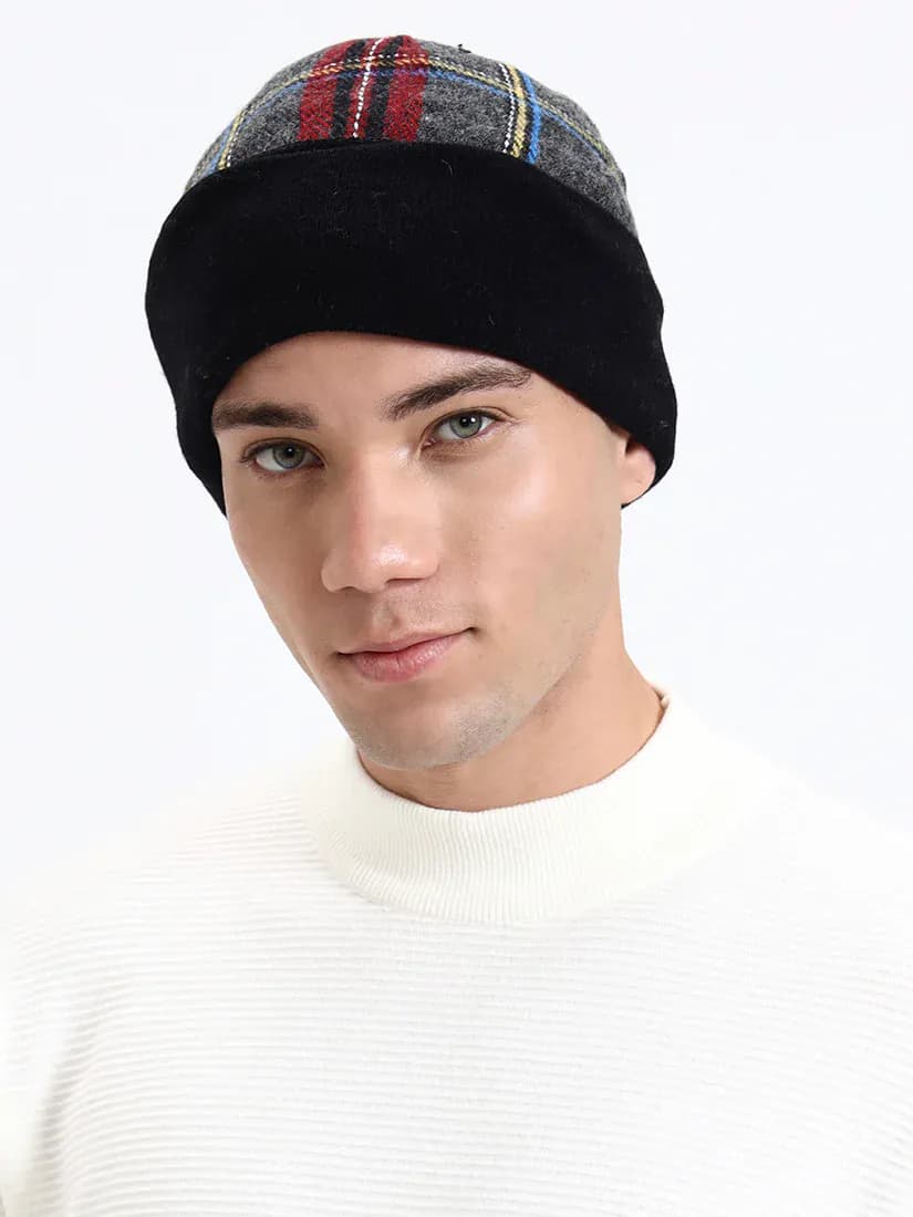  Ashbourne Mist Beanie