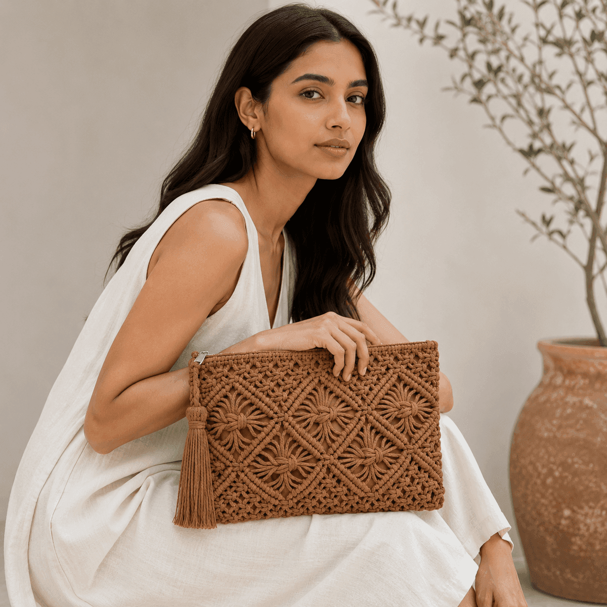 Desert Knot Clutch