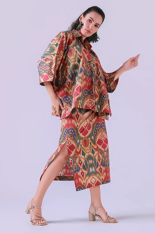 The Soraya Column Set