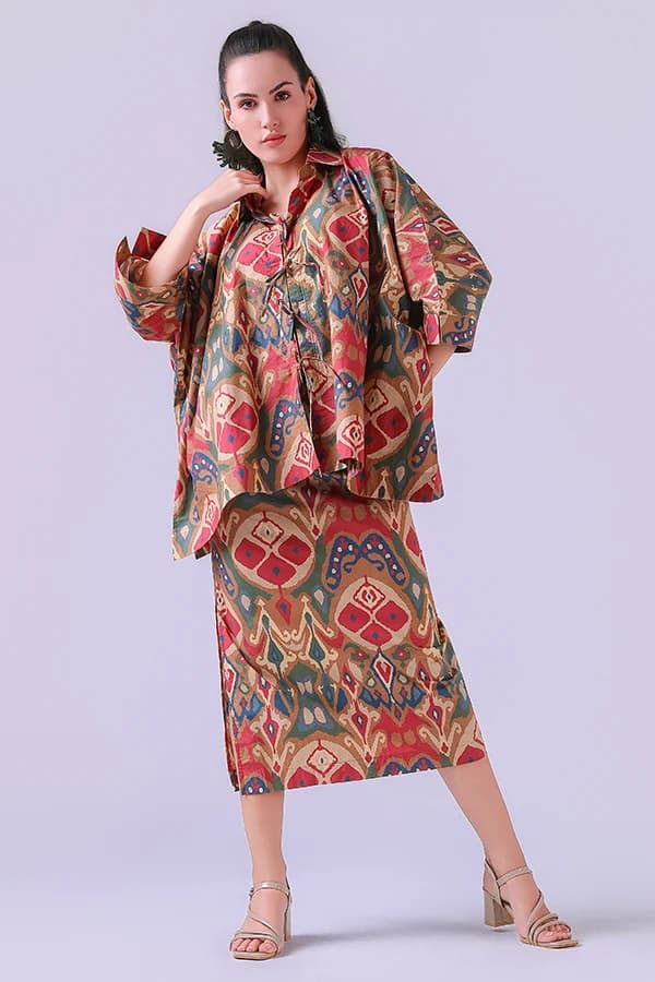 The Soraya Column Set