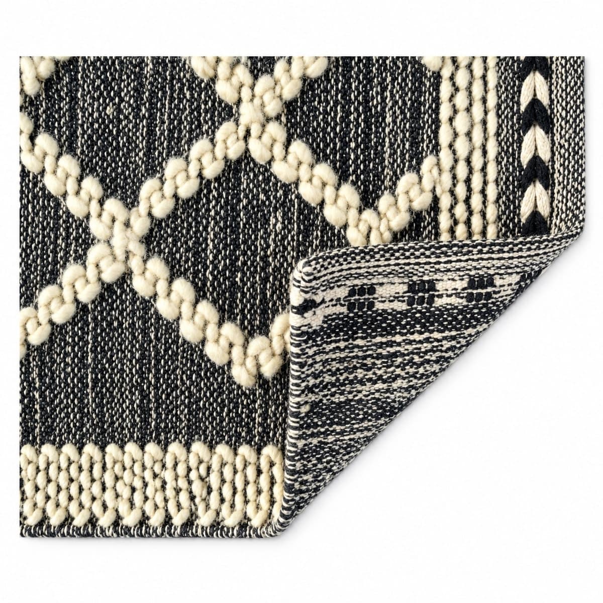 AMARA DIAMOND HANDWOVEN RUG